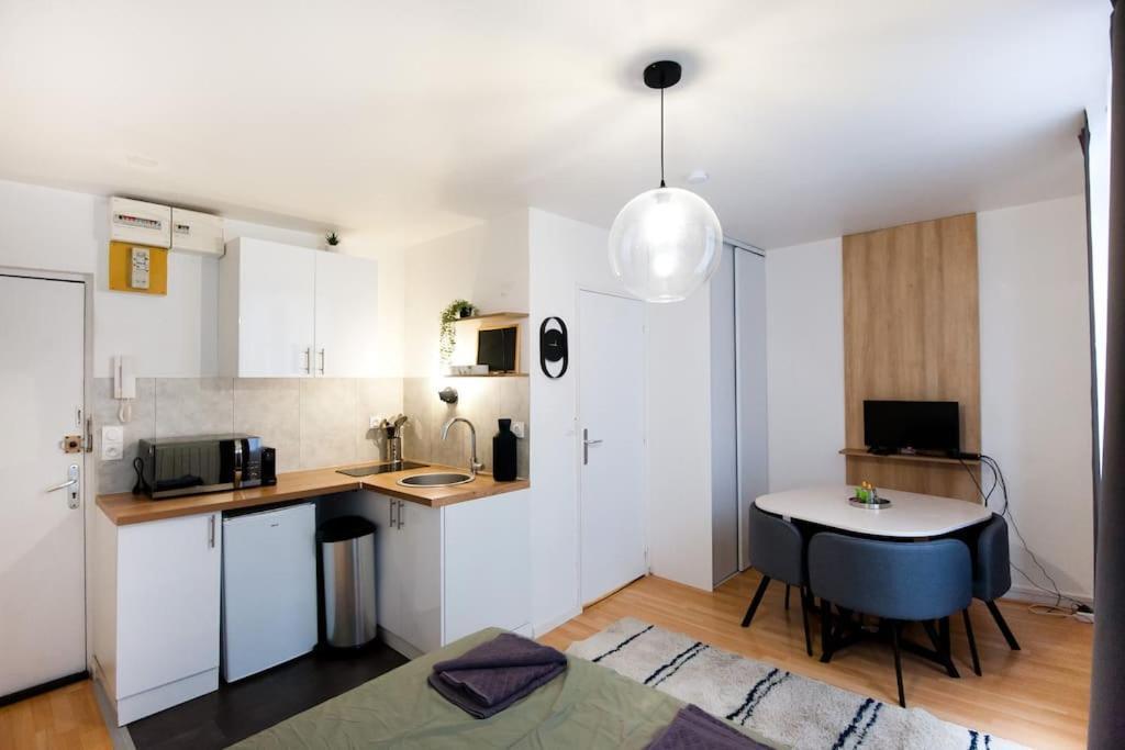 La Casa : Logement En Centre Ville, Cathedrale Amiens Eksteriør bilde